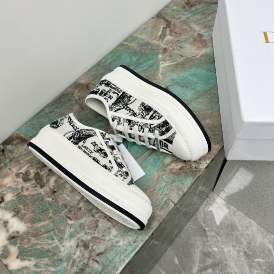 Walk n Dior Platform Sneaker