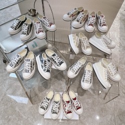 Walk n Dior Platform Sneaker