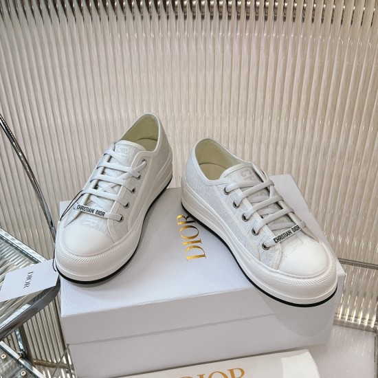 Walk n Dior Platform Sneaker