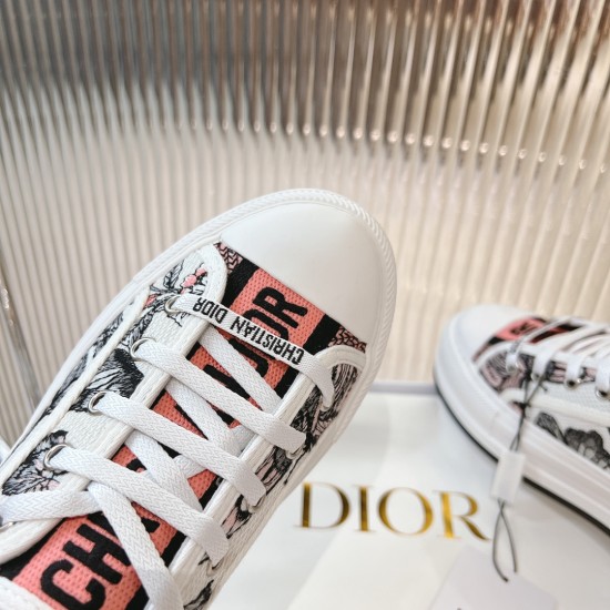 Walk n Dior Platform Sneaker