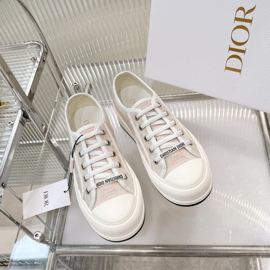 Walk n Dior Platform Sneaker