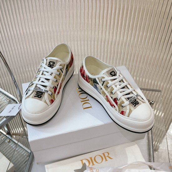 Walk n Dior Platform Sneaker