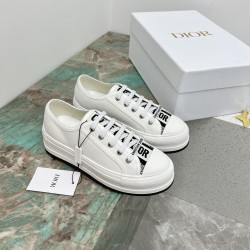 Walk n Dior Platform Sneaker