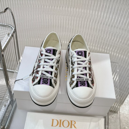 Walk n Dior Platform Sneaker