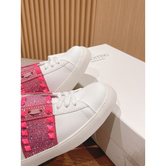 Valentino Sneakers