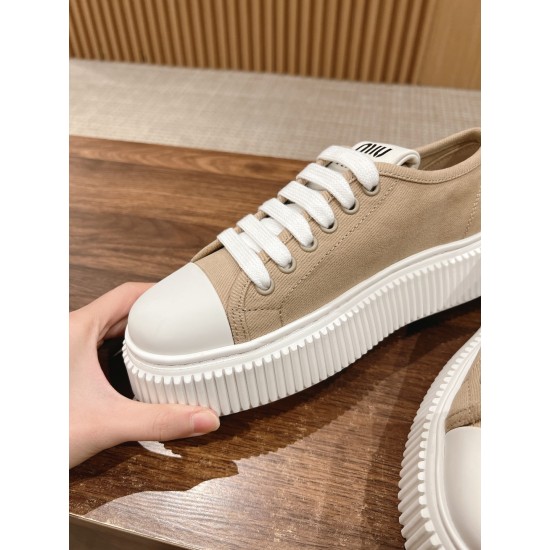 MiuMiu Sneakers