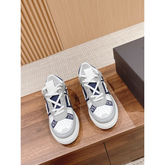 Valentino Sneakers