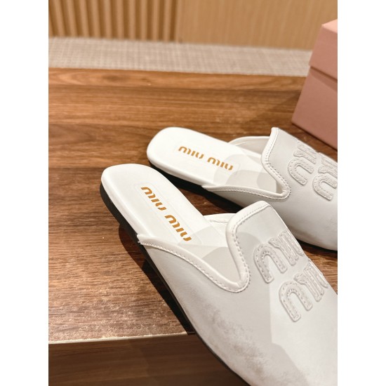 MiuMiu Slippers