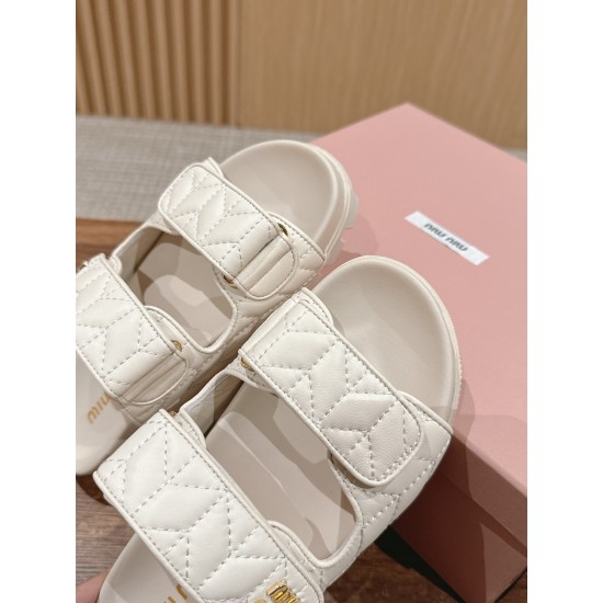 MiuMiu Sandals