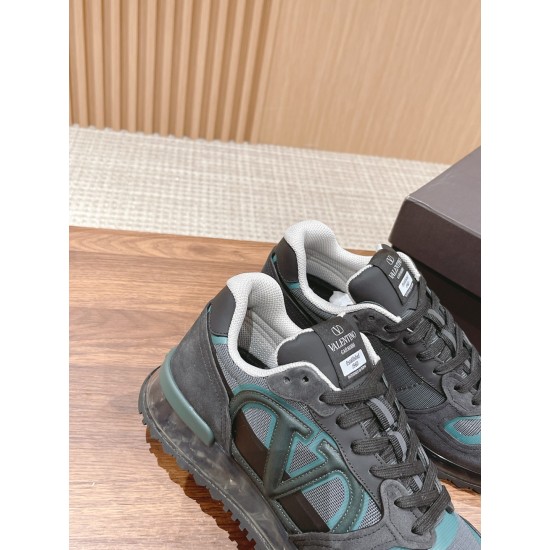 Valentino Sneakers