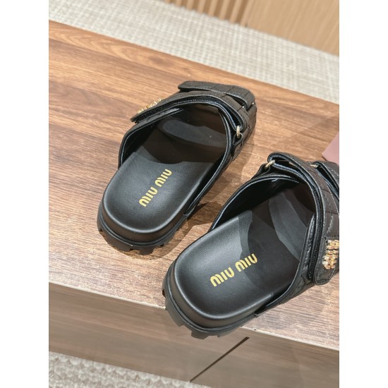 MiuMiu Sandals