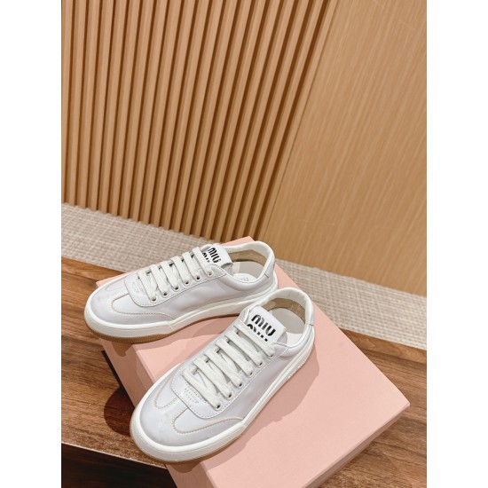 MiuMiu Sneakers