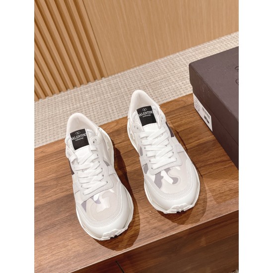 Valentino Sneakers