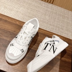 Valentino Sneakers