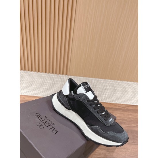 Valentino Sneakers