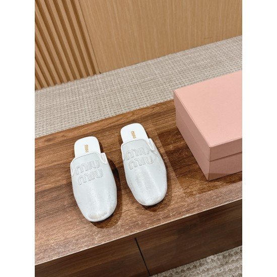 MiuMiu Slippers