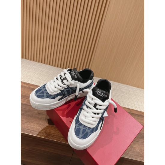 Valentino Sneakers