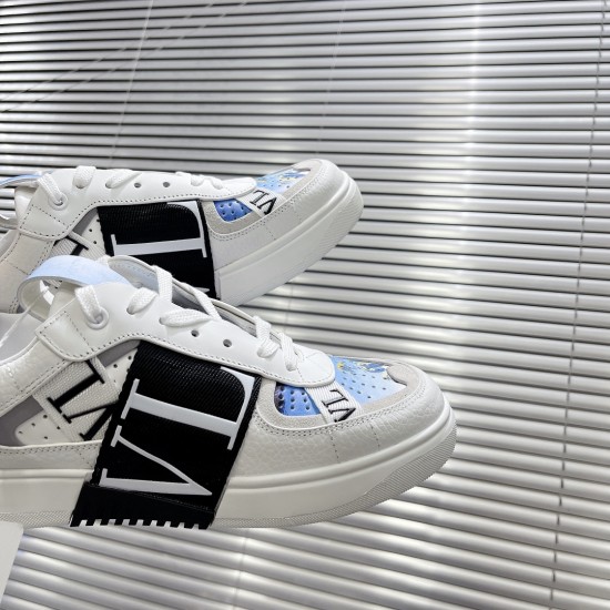 Valentino Sneakers