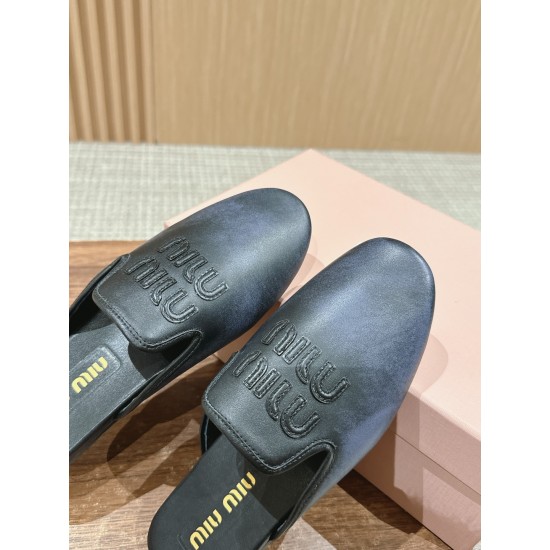 MiuMiu Slippers