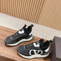 Valentino Sneakers