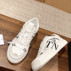 Valentino Sneakers