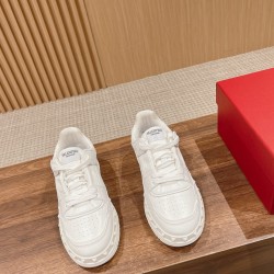 Valentino Sneakers