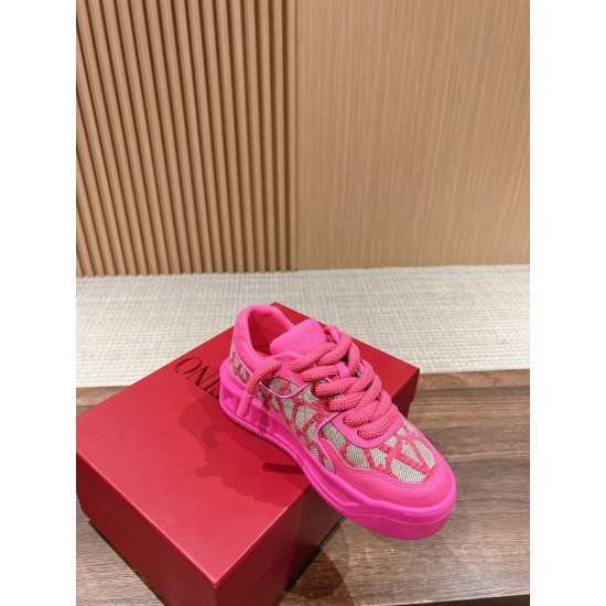 Valentino Sneakers