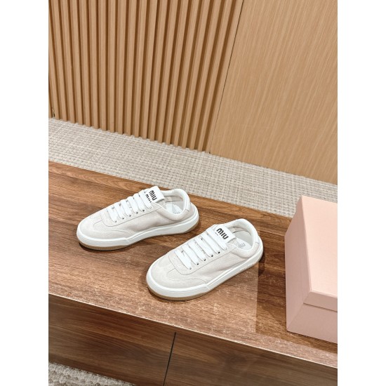 MiuMiu Sneakers