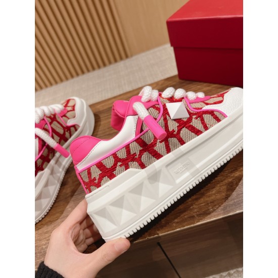 Valentino Sneakers