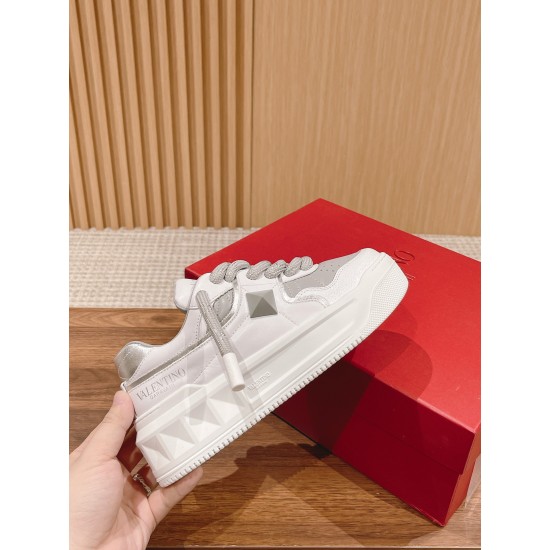 Valentino Sneakers