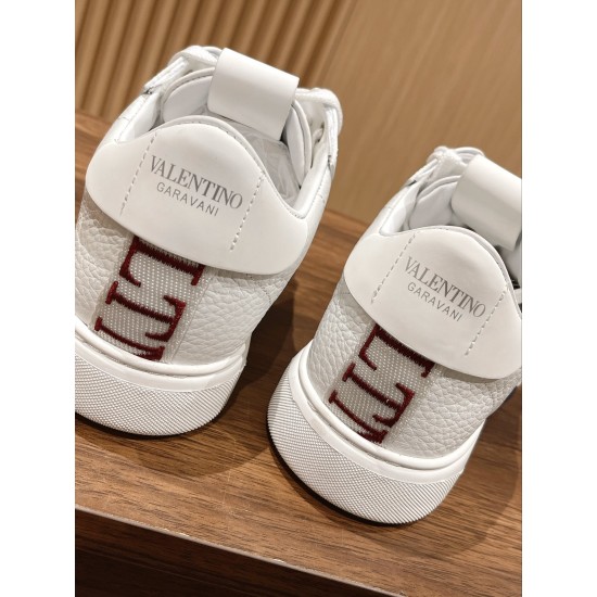 Valentino Sneakers