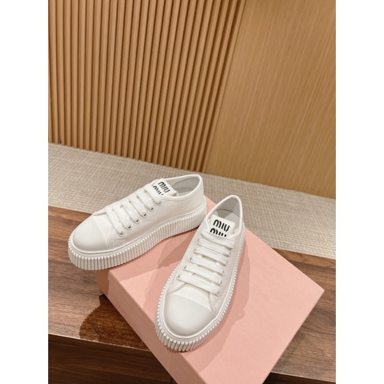 MiuMiu Sneakers