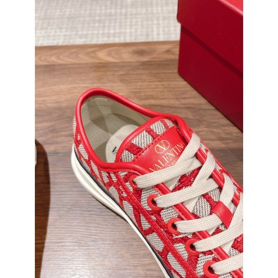 Valentino Sneakers