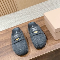 MiuMiu slippers