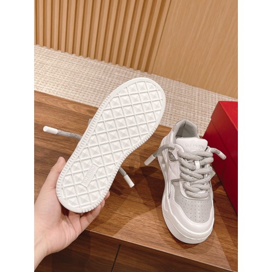 Valentino Sneakers