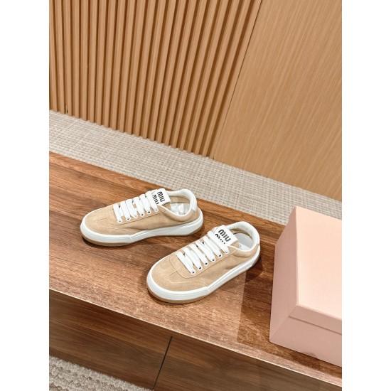 MiuMiu Sneakers