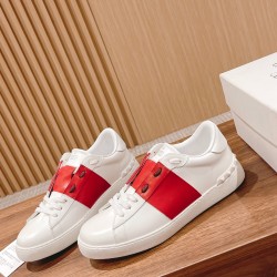 Valentino Sneakers