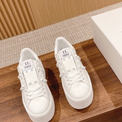 Valentino Sneakers