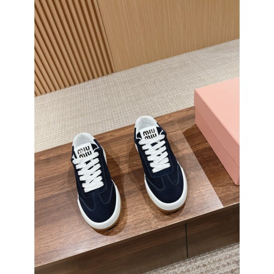 MiuMiu Sneakers