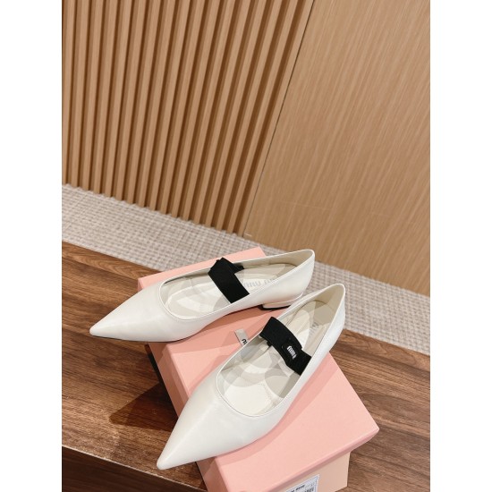 MiuMiu Pointed Toe Flat Shoes