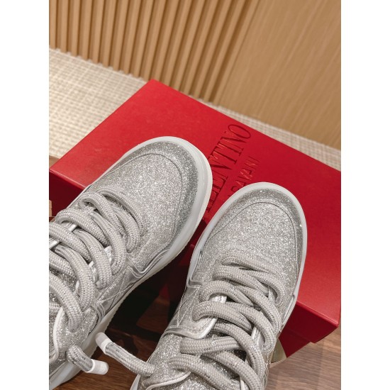 Valentino Sneakers