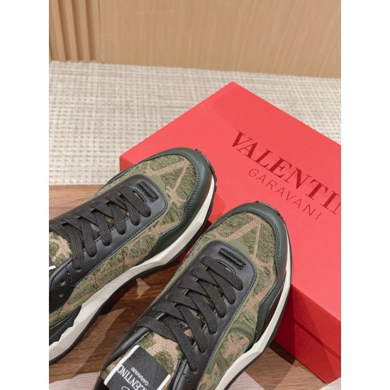 Valentino Sneakers