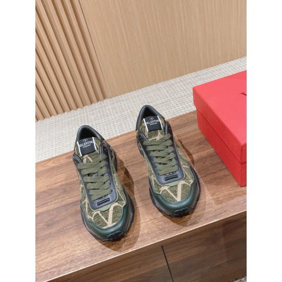 Valentino Sneakers