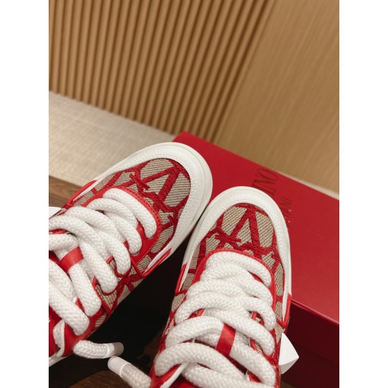 Valentino Sneakers