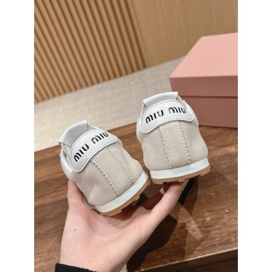 MiuMiu Sneakers