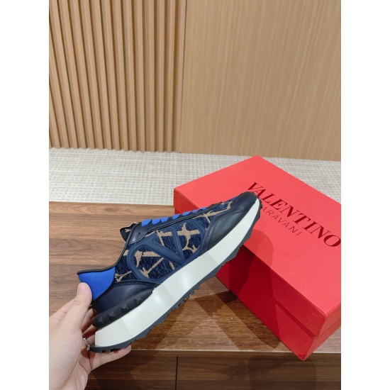 Valentino Sneakers