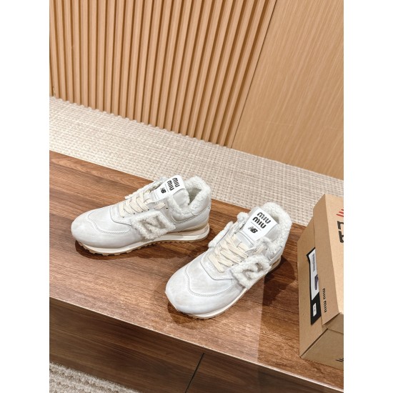 MiuMiu Sneakers