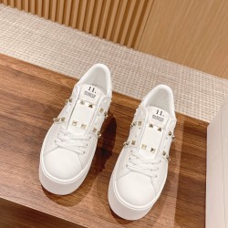 Valentino Sneakers