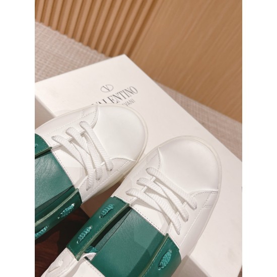 Valentino Sneakers