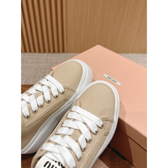 MiuMiu Sneakers